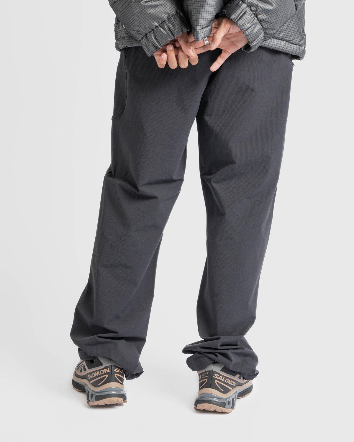 roa-nylon-stretch-pants-black-